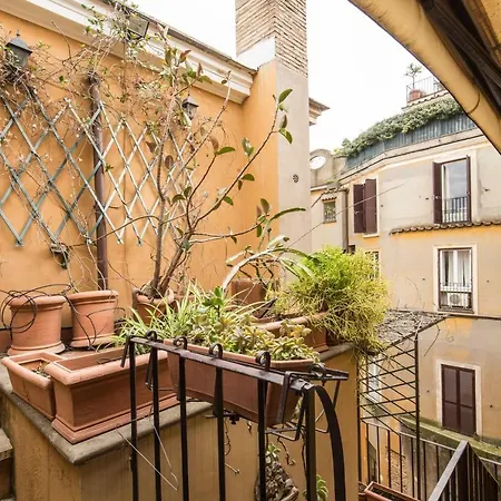 Appartement Historical Domus Near Pantheon Square Rome
