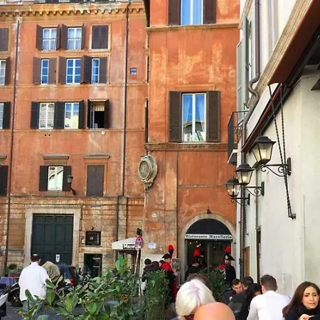 Historical Domus Near Pantheon Square Appartement Rome