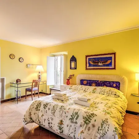 Historical Domus Near Pantheon Square Appartement *